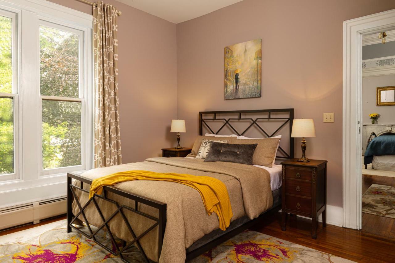 Rosemont Inn Utica Extérieur photo